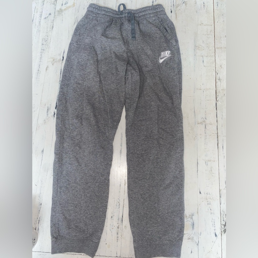 Nike Kids XL Charcoal Joggers